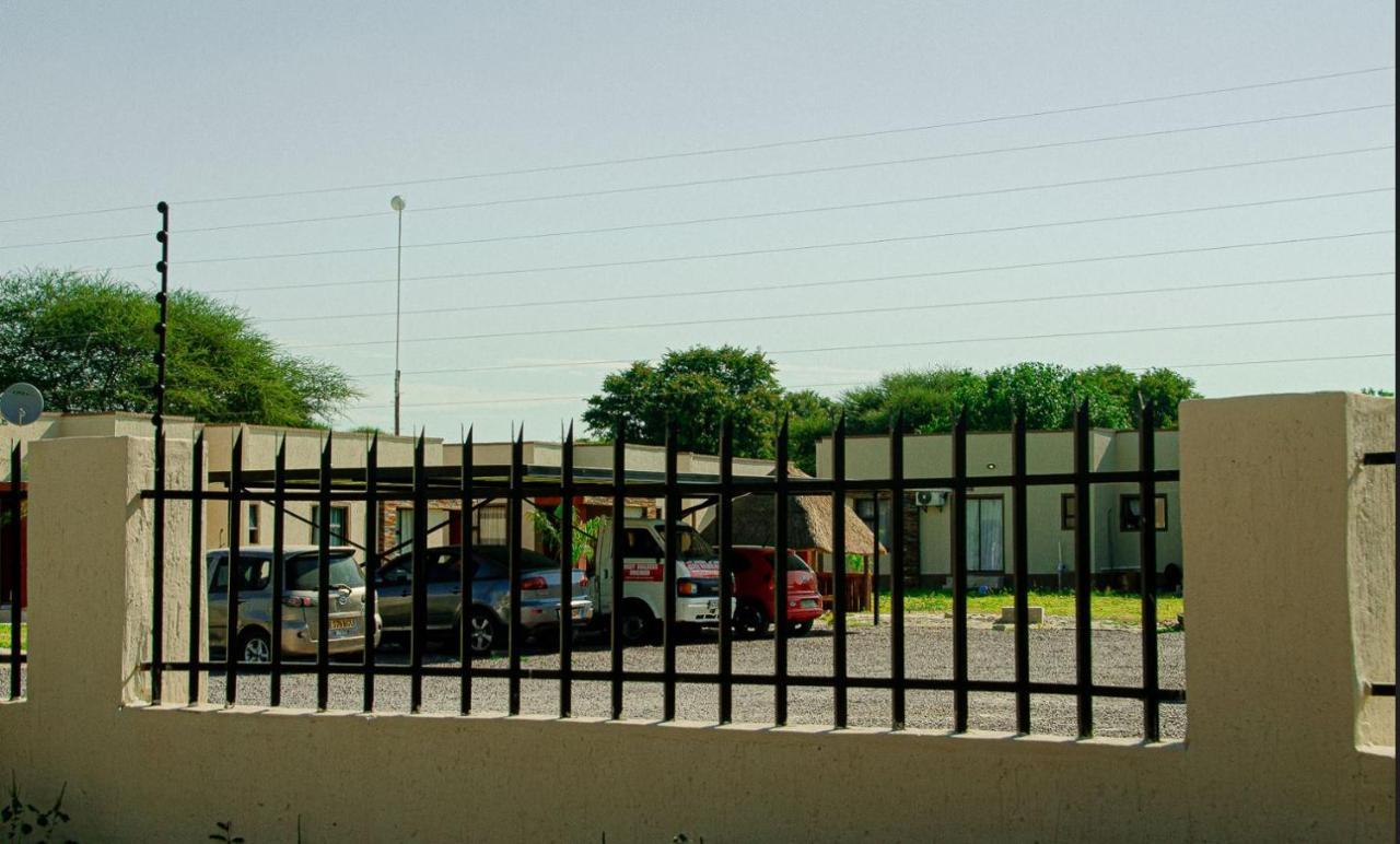 Nexovant Furnished Apartments Maun Exterior foto